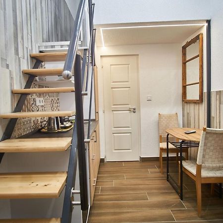Km33 Apartments - Budapest - Hostaid Εξωτερικό φωτογραφία